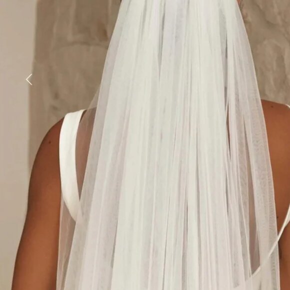 Grace Loves Lace White Bridal Veil - Grace Veil - Picture 10 of 13